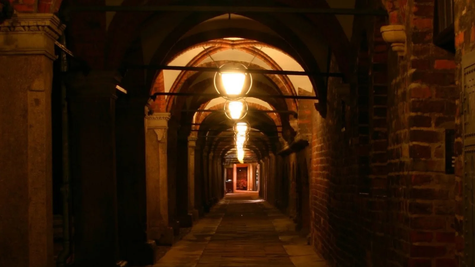 Historischer Rathausgang in Lübeck